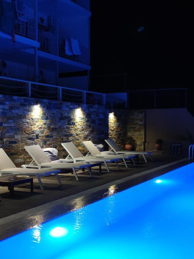 Hotel Nereides Патитири Екстериор снимка