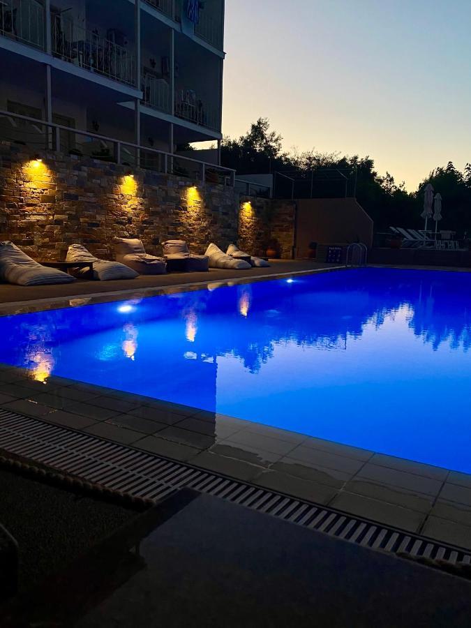 Hotel Nereides Патитири Екстериор снимка