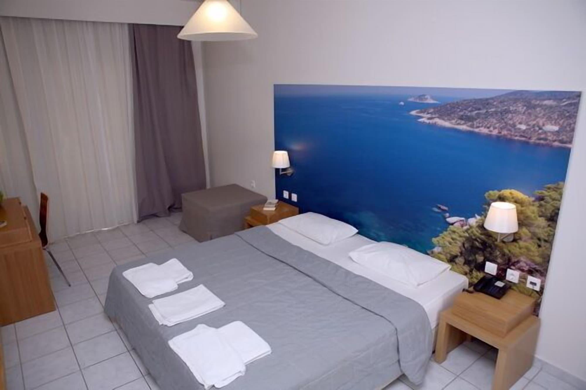 Hotel Nereides Патитири Екстериор снимка
