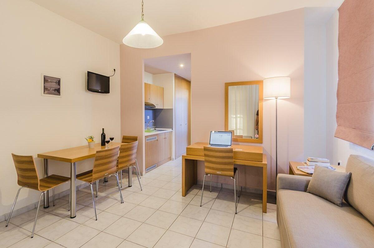 Hotel Nereides Патитири Екстериор снимка
