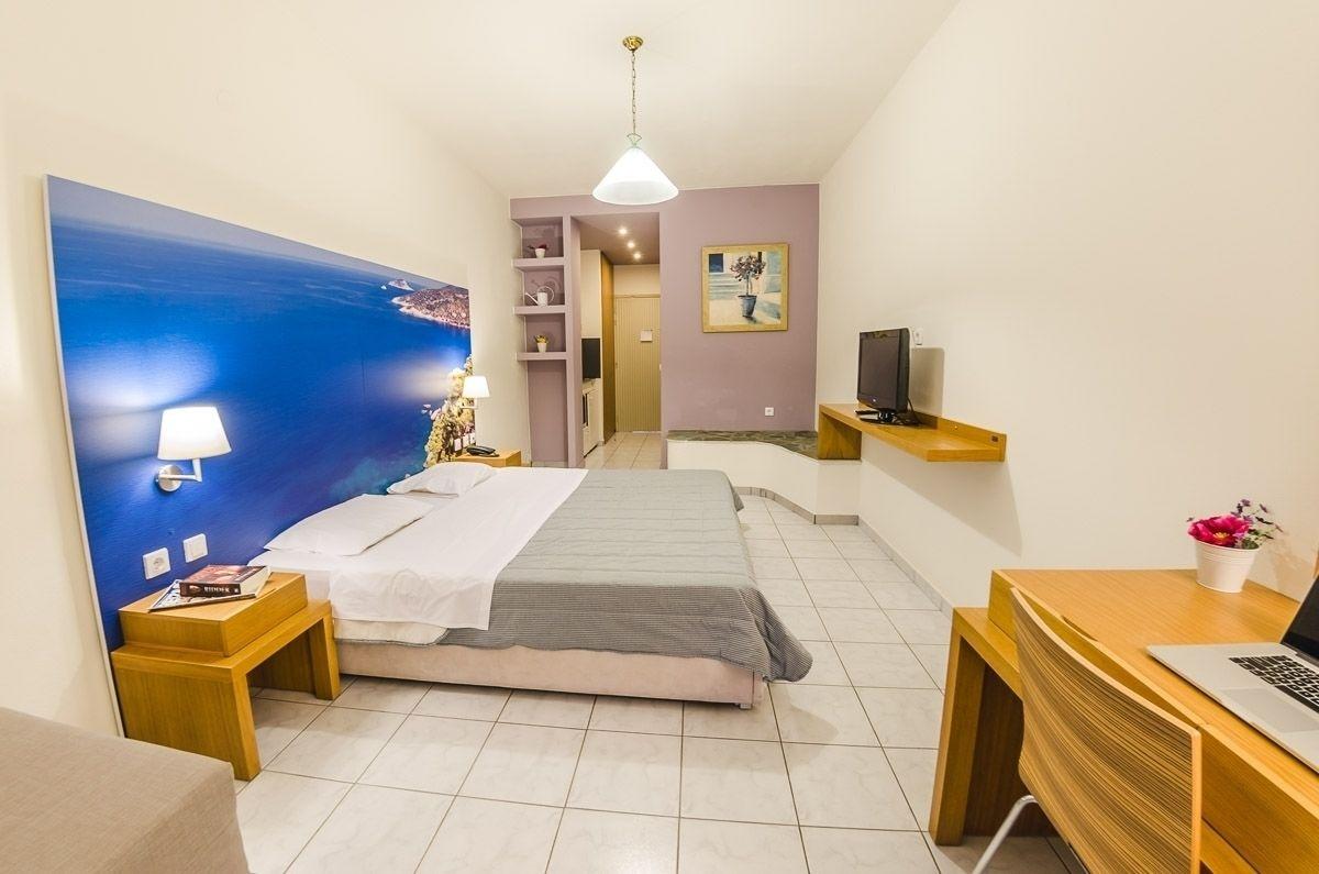 Hotel Nereides Патитири Екстериор снимка