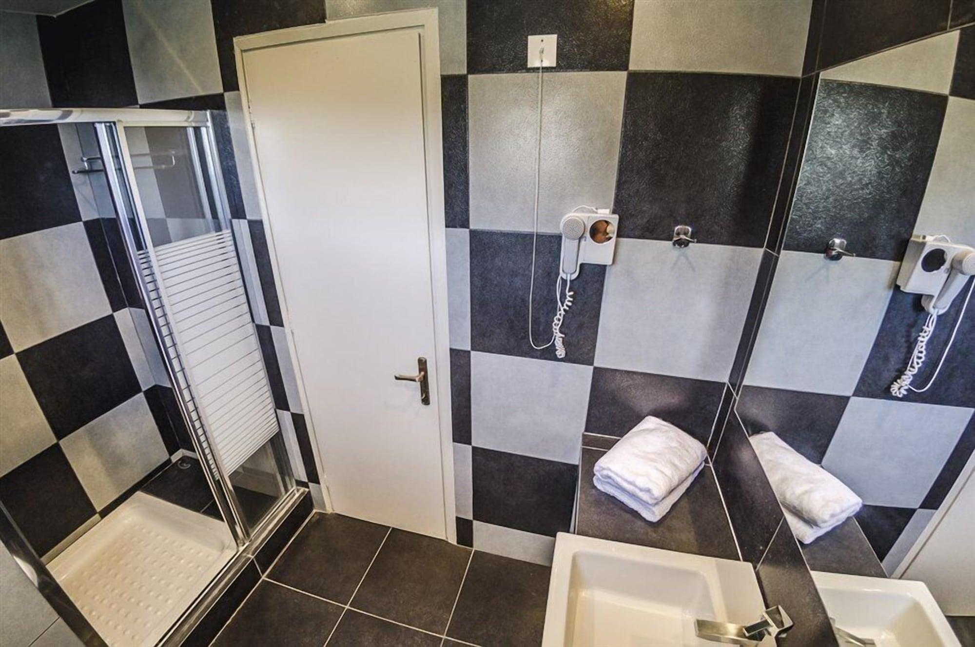 Hotel Nereides Патитири Екстериор снимка