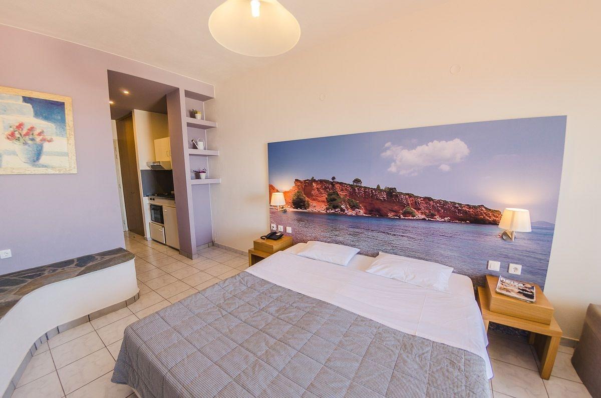 Hotel Nereides Патитири Екстериор снимка