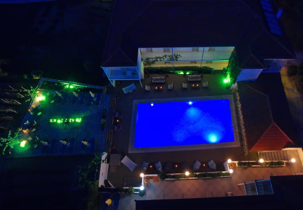 Hotel Nereides Патитири Екстериор снимка